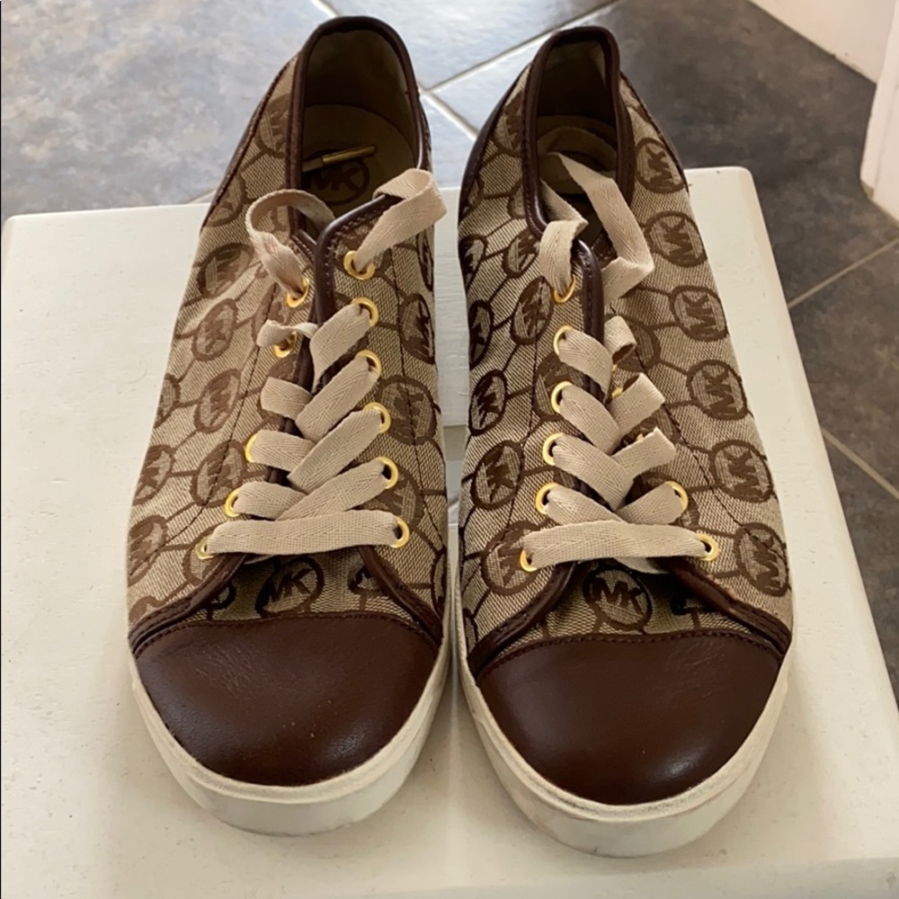 Casual sneaker